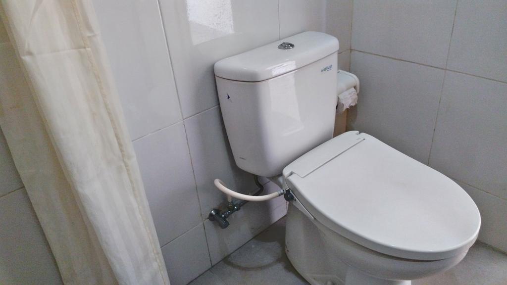 诺约曼巴德利家庭旅馆 乌布 外观 照片